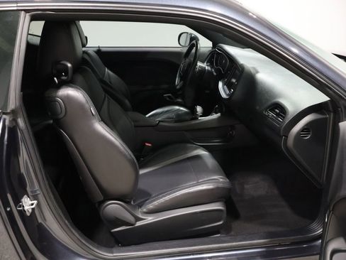 Certified 2018 Dodge Challenger GT w/ Driver Convenience Group image 21