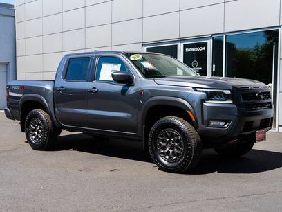 New 2026 Nissan Frontier PRO-4X w/ Pro-4x Convenience Package