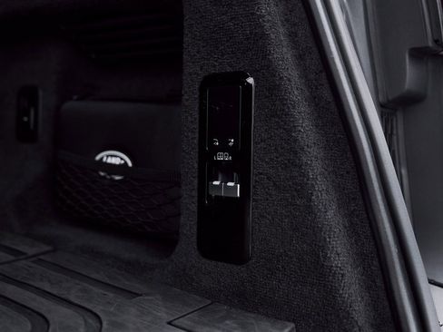 Used 2024 Land Rover Range Rover Sport SV Edition One Obsidian Black image 21