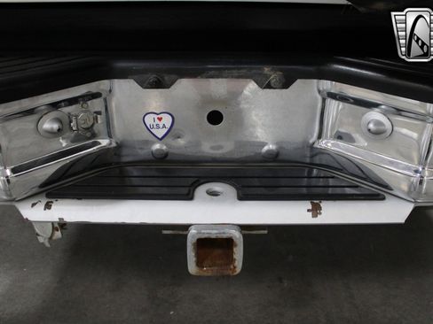 Used 1992 Ford Bronco XLT image 14