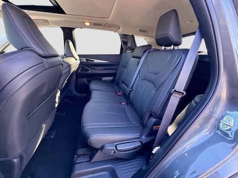 Certified 2026 INFINITI QX60 Luxe w/ Cargo Package image 27