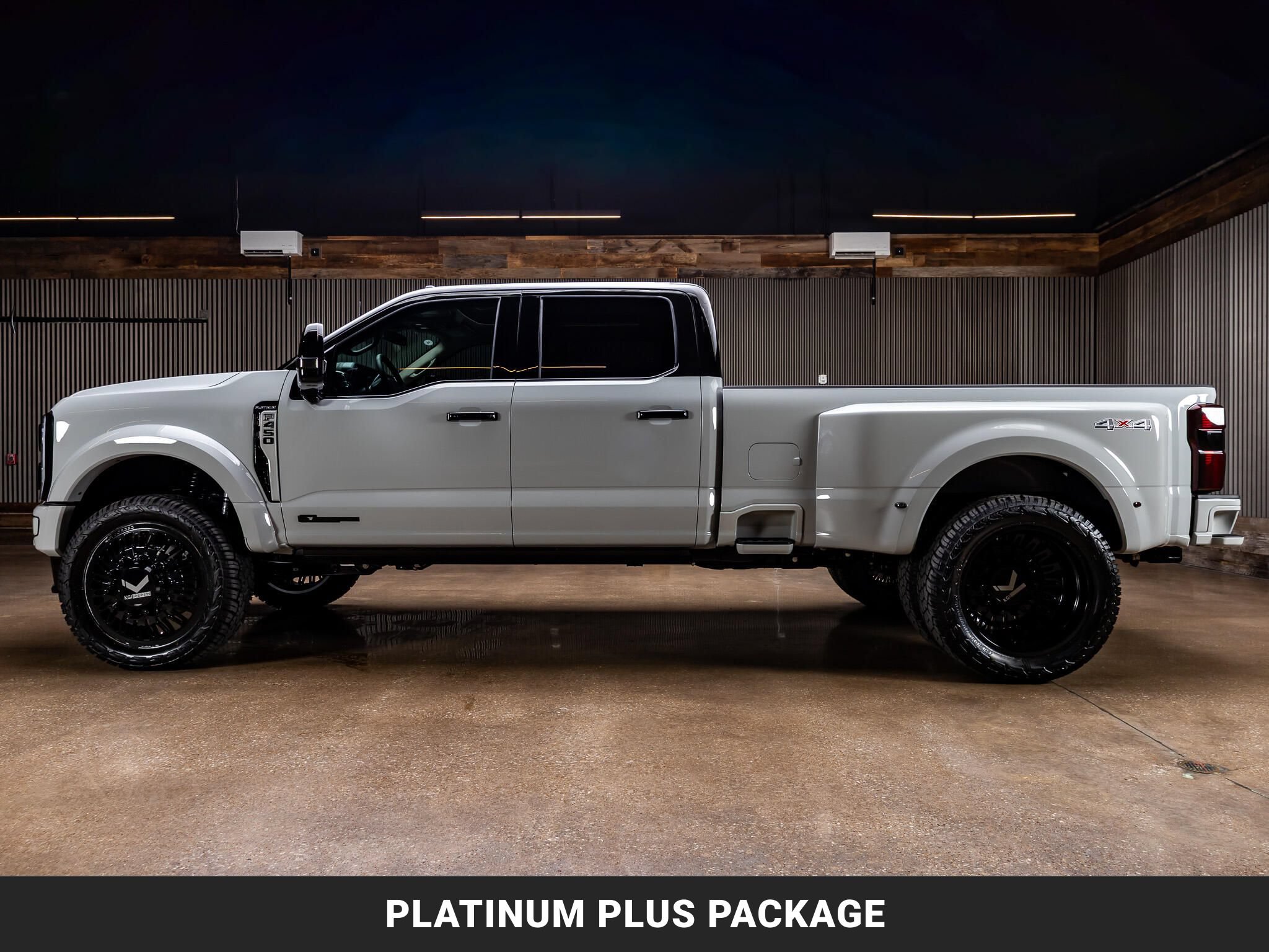 Used 2026 Ford F450 Platinum w/ Platinum Plus Package AWD/4WD image 6