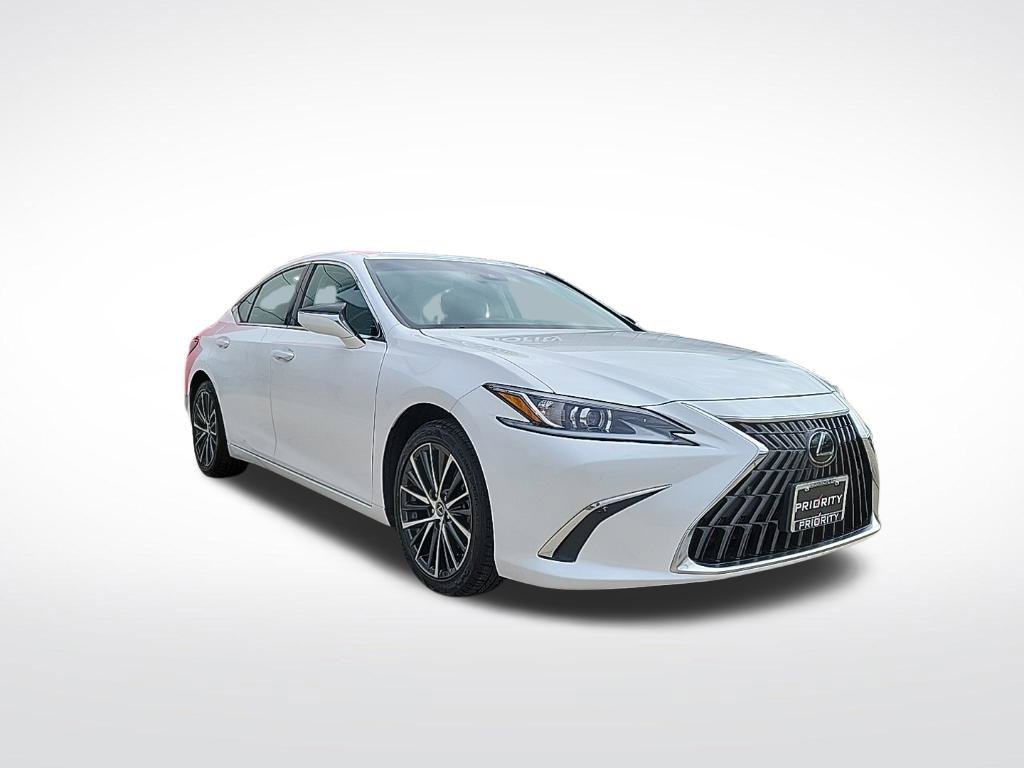 Used 2024 Lexus ES 350 w/ Premium Package FWD image 6