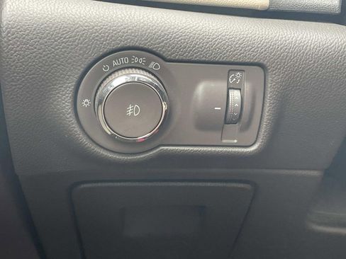 Used 2012 Buick Verano FWD image 27