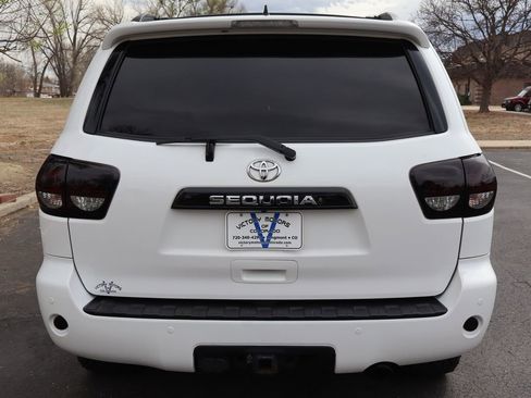 Used 2019 Toyota Sequoia TRD Sport w/ TRD Sport Premium Package image 6