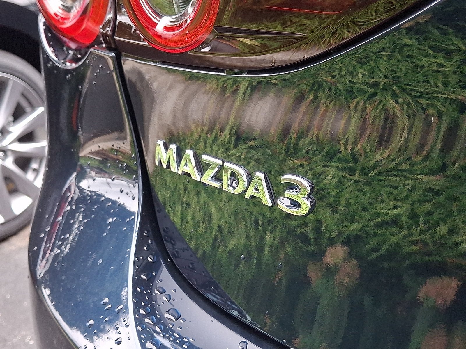New 2026 MAZDA MAZDA3 s FWD image 5