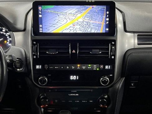 Used 2023 Lexus GX 460 Premium image 22