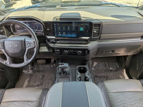Used 2023 Chevrolet Silverado 1500 ZR2 w/ Technology Package AWD/4WD image 16