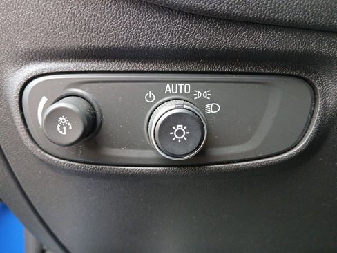 Used 2024 Chevrolet Equinox RS w/ RS Leather Package FWD image 25