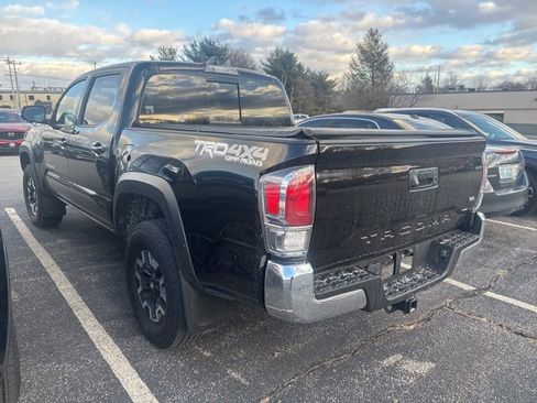 Used 2023 Toyota Tacoma 4x4 Double Cab image 5