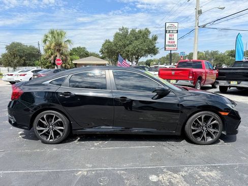 Used 2019 Honda Civic Sport image 5