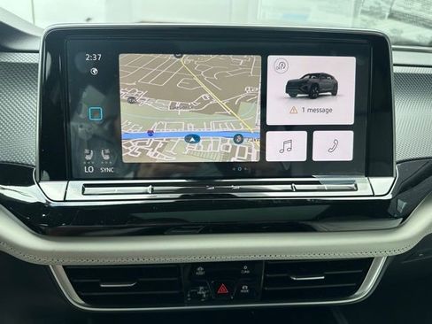 New 2025 Volkswagen Atlas Cross Sport SEL Premium R-Line image 22