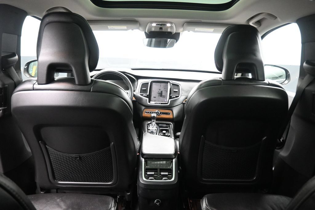 Used 2017 Volvo XC90 T6 Inscription w/ Vision Package AWD/4WD image 43