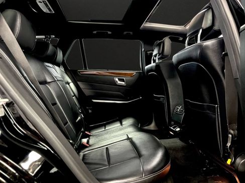 Used 2016 Mercedes-Benz E 350 4MATIC Wagon image 30