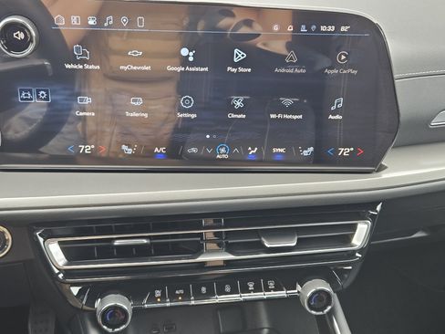 New 2026 Chevrolet Traverse LT FWD image 12