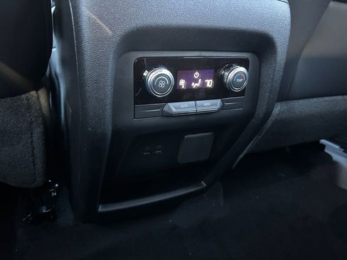 New 2026 GMC Acadia AT4 image 36