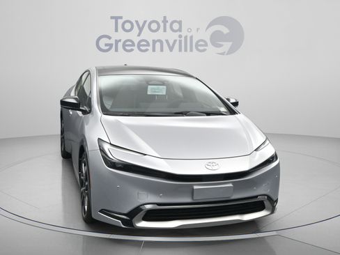 New 2025 Toyota Prius Plug-In Hybrid FWD image 20