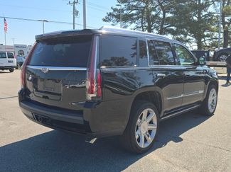 Used 2017 Cadillac Escalade Premium Luxury AWD/4WD video 3