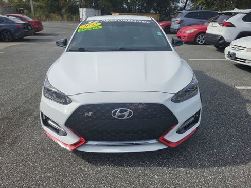 Used 2022 Hyundai Veloster N image 9