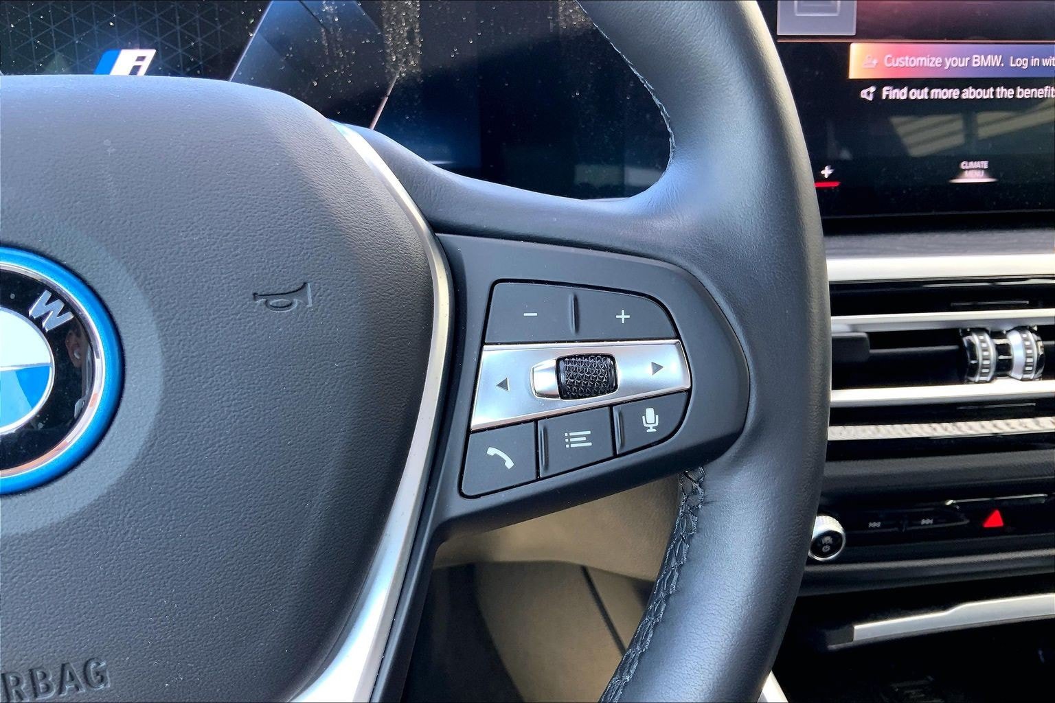 Used 2023 BMW i4 eDrive35 w/ Premium Package RWD image 14