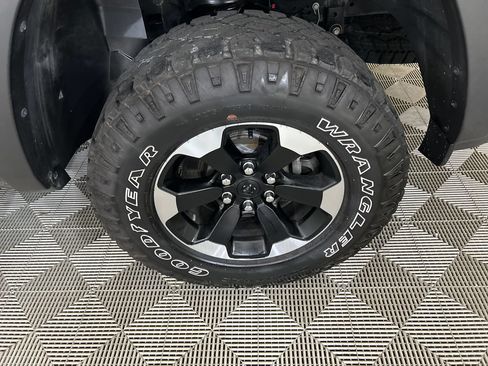 Used 2022 RAM 1500 Rebel AWD/4WD image 11