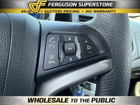 Used 2014 Chevrolet Sonic LT image 28