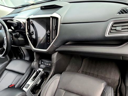 Used 2023 Subaru Ascent Limited w/ Technology Package image 16