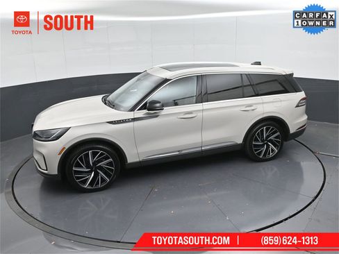 Used 2025 Lincoln Aviator Reserve w/ Equipment Group 201A image 46