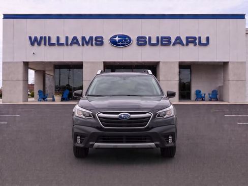 Used 2022 Subaru Outback Limited w/ Popular Package #2 AWD/4WD image 2