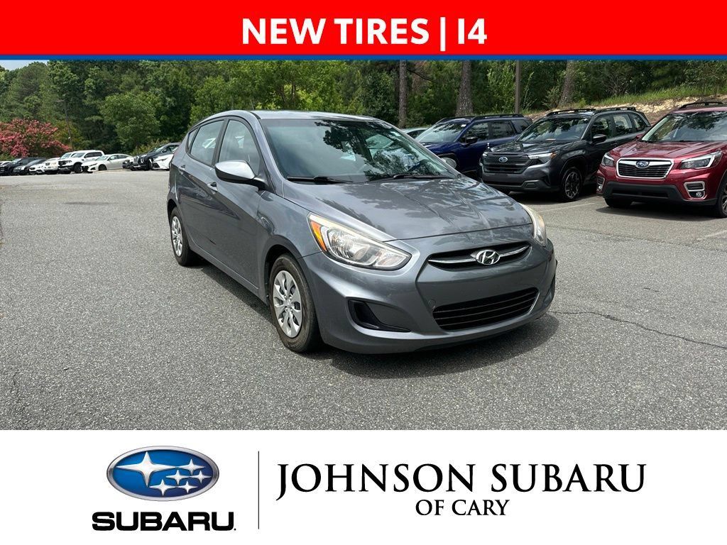 Used 2016 Hyundai Accent SE FWD image 1