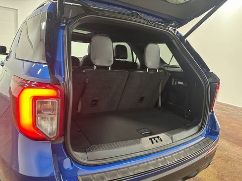 Used 2022 Ford Explorer ST-Line w/ Class IV Trailer Tow Package image 82