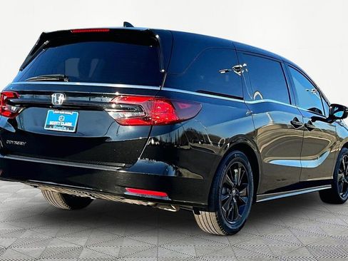 Used 2024 Honda Odyssey Sport image 6