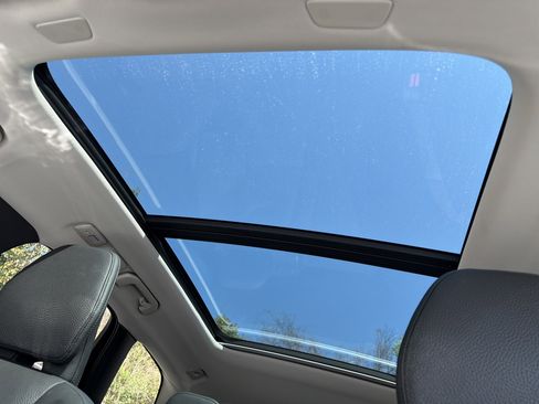 Certified 2025 Volvo XC60 B5 Plus image 28