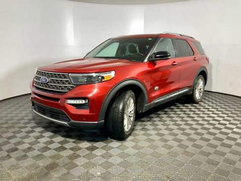 Used 2021 Ford Explorer King Ranch w/ Premium Technology Package image 2