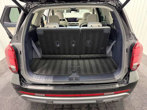 Used 2025 Hyundai Palisade Limited image 13
