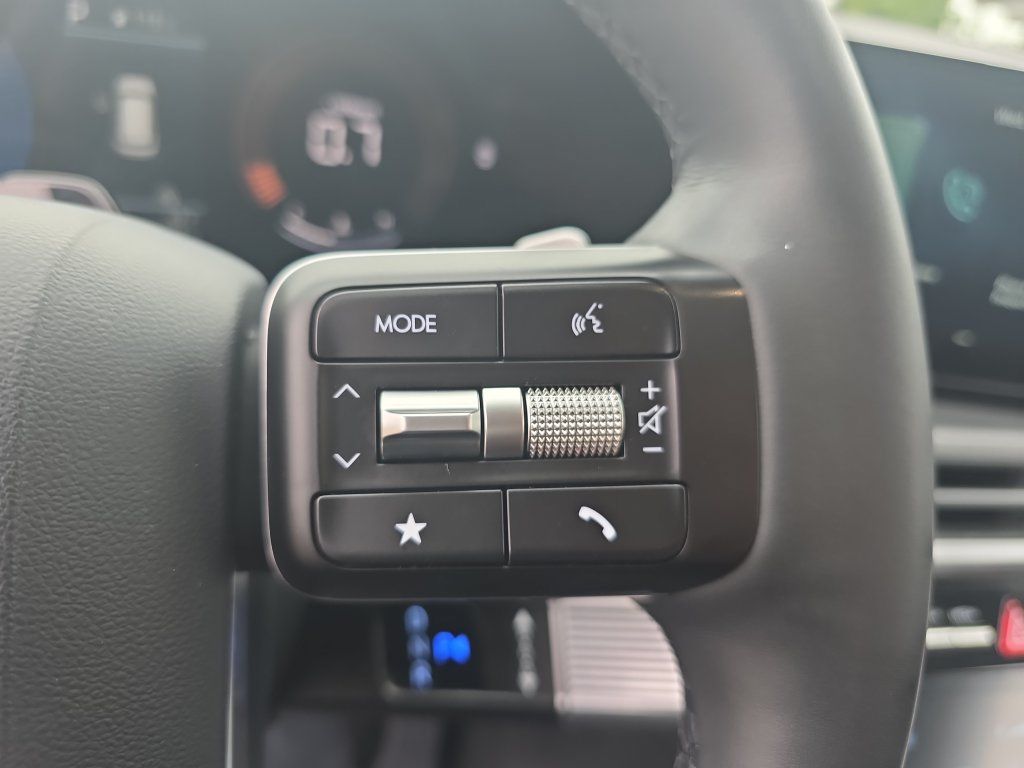 Used 2026 Hyundai Santa Fe SEL AWD/4WD image 20