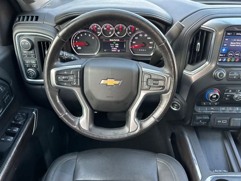 Used 2022 Chevrolet Silverado 1500 LTZ image 14
