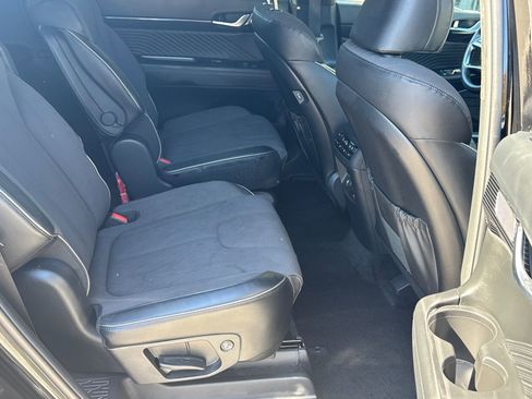 Used 2025 Hyundai Palisade Calligraphy image 15