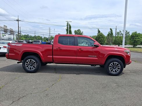 Certified 2023 Toyota Tacoma TRD Sport AWD/4WD image 27