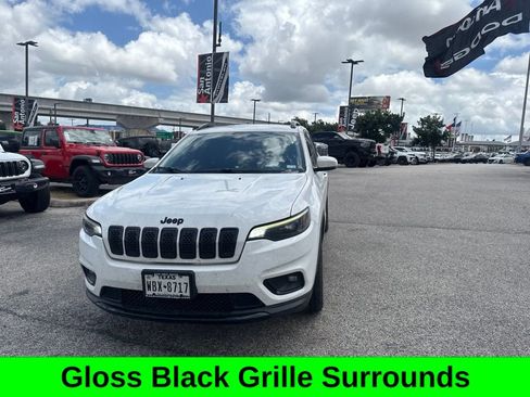 Used 2020 Jeep Cherokee Latitude Plus FWD image 5