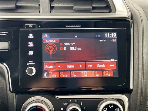 Used 2018 Honda Fit Sport image 15