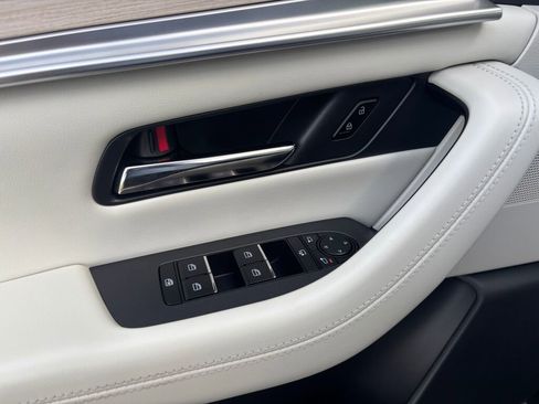 Certified 2024 MAZDA CX-90 Plug-In Hybrid w/ Premium Plus image 22