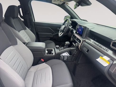 New 2026 Toyota Tacoma TRD Off-Road AWD/4WD image 15