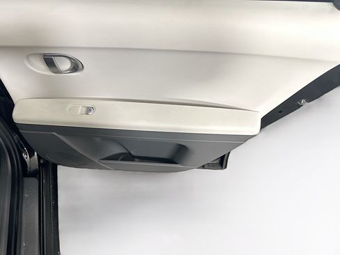 Used 2024 Hyundai Ioniq 5 SEL RWD image 29