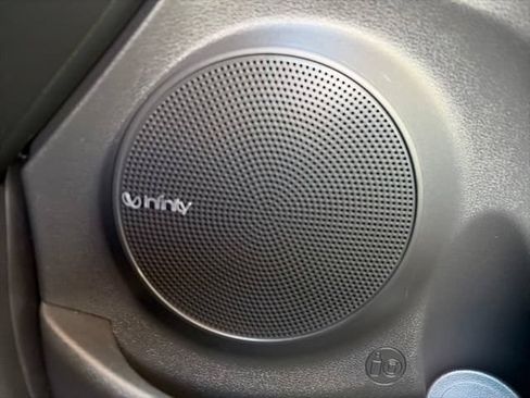 Used 2021 Hyundai Kona Ultimate FWD image 14