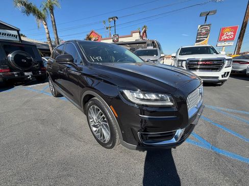 Used 2020 Lincoln Nautilus Reserve w/ Equipment Group 201A image 1