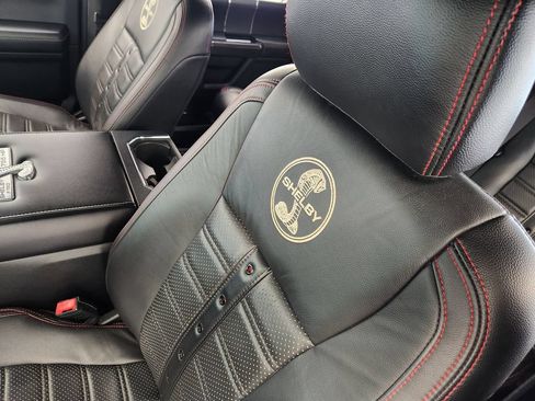 Used 2018 Ford F150 Lariat w/ Equipment Group 502A Luxury AWD/4WD image 25