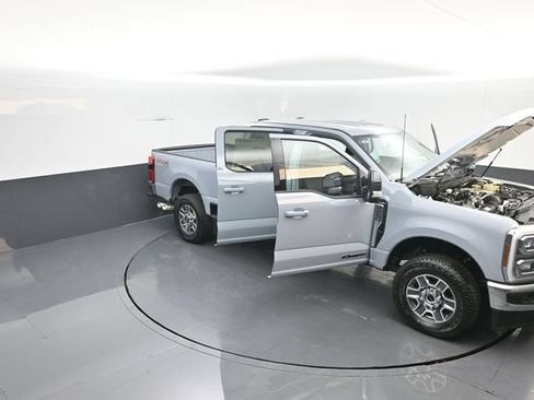 Used 2026 Ford F250 Lariat w/ FX4 Off-Road Package AWD/4WD image 30