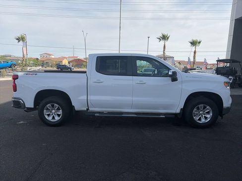 Used 2024 Chevrolet Silverado 1500 LT w/ Convenience Package II AWD/4WD image 6
