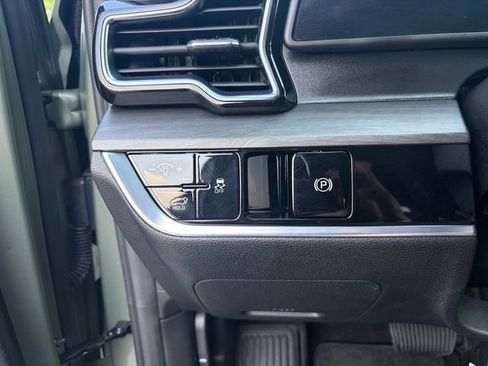 Certified 2023 Kia Sportage X-Line w/ X-Line Premium Package image 23